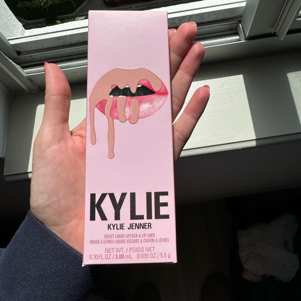 Kylie Jenner lip gloss kit